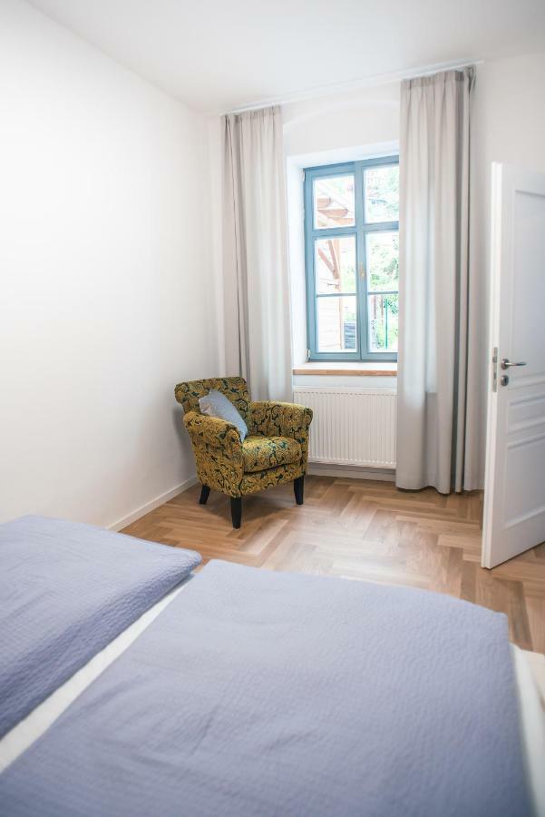 Penzion Masarykova 37 Hluboká nad Vltavou Esterno foto